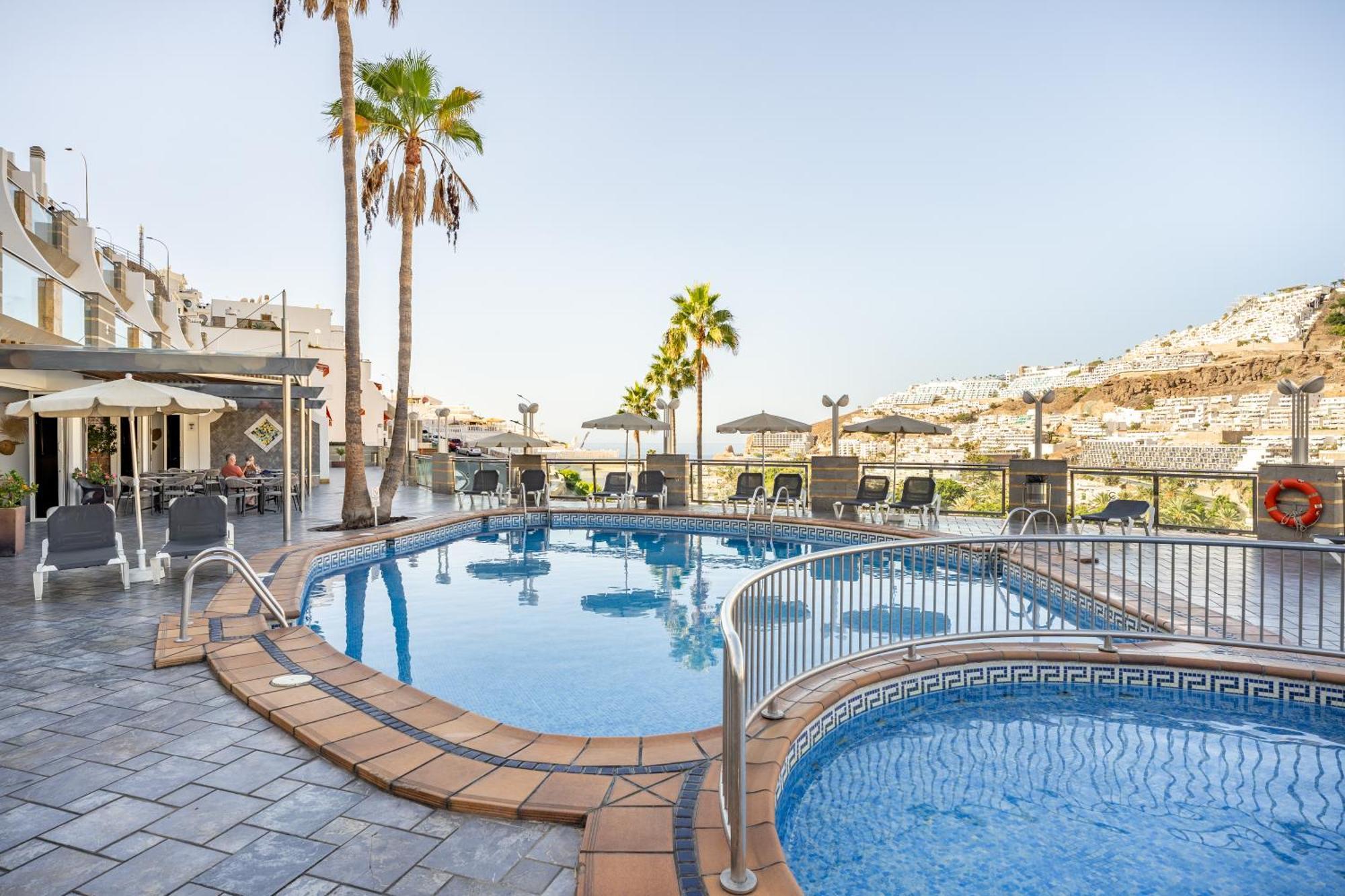Cala Nova Apartamentos Puerto Rico  Dış mekan fotoğraf